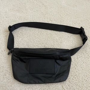 Aloha Collection Hip Pack